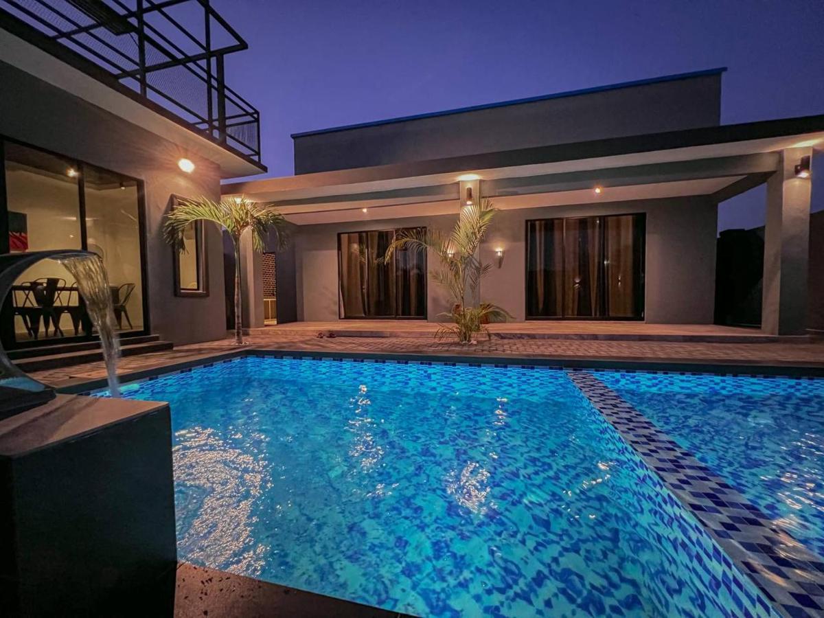 The Luxury Villa -Private Pool- Pantai Cenang  Exteriér fotografie