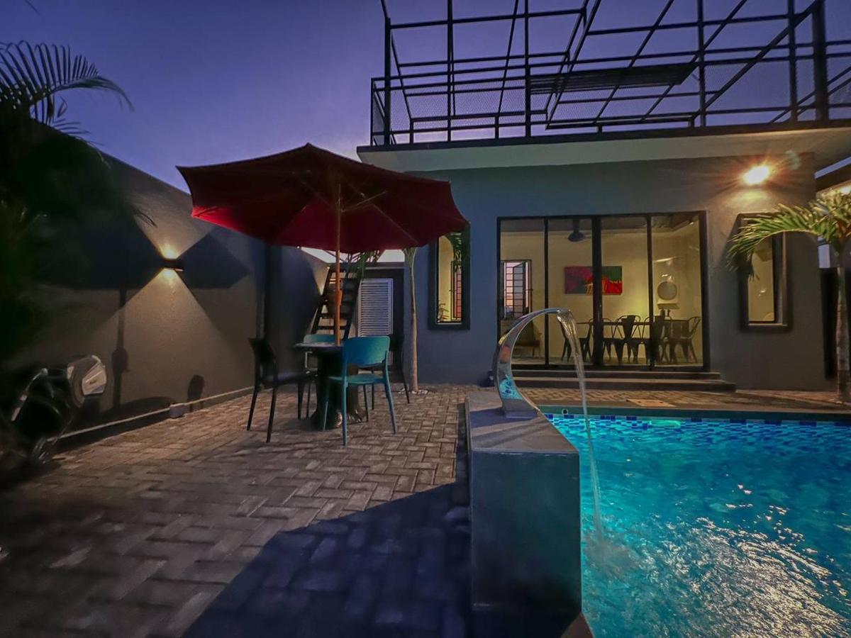 The Luxury Villa -Private Pool- Pantai Cenang  Exteriér fotografie
